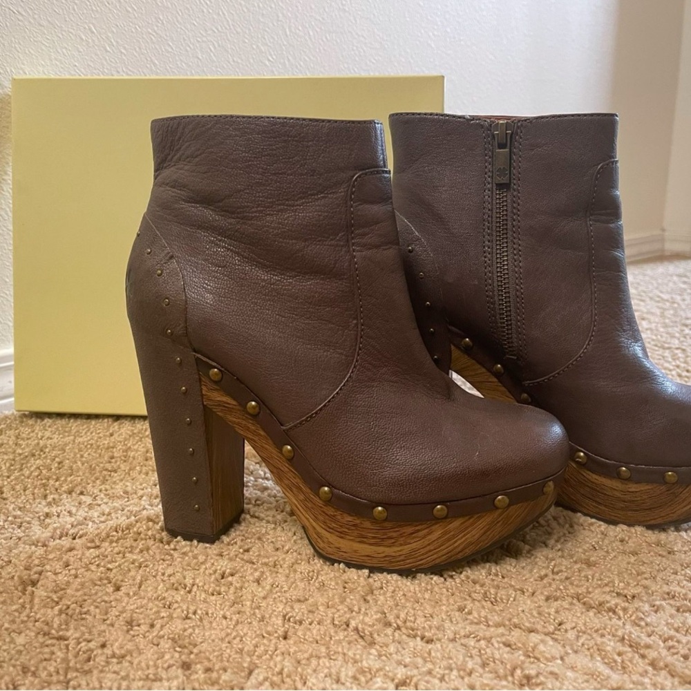Luck Brand Booties - Picture 2 of 4